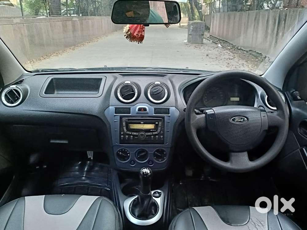 Ford Figo 1.2 Duratec Petrol Zxi, 2015, Petrol