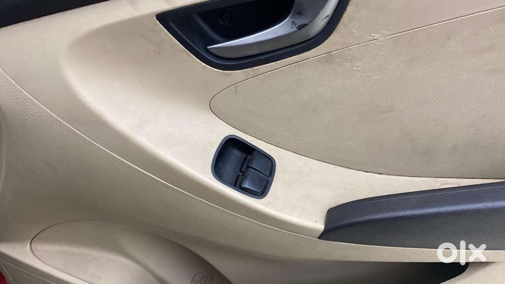 Hyundai Eon Sportz, 2013, Petrol