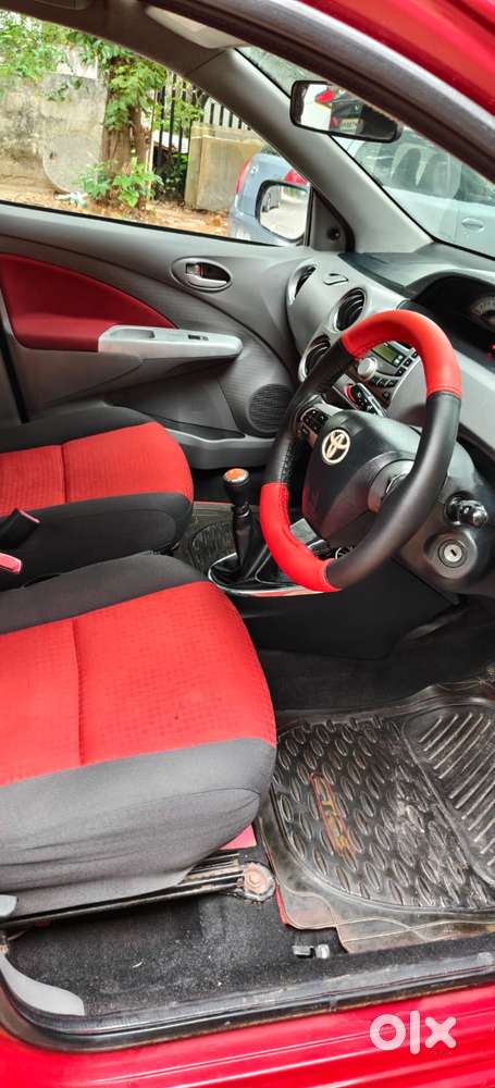 Toyota Etios Liva 1.2 Vx Dual Tone Limited Edition Petrol, 2011, Pet..