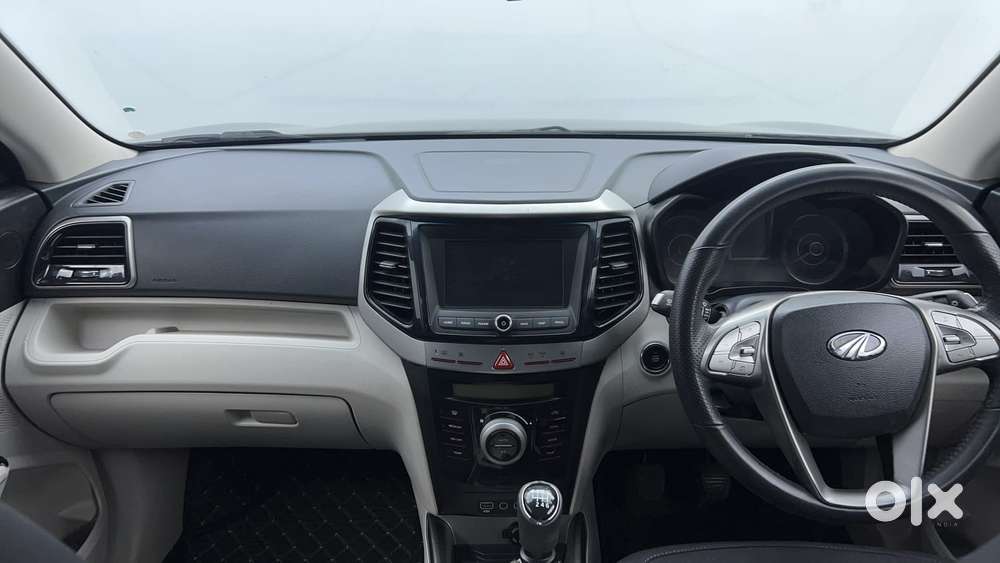 Mahindra Xuv300 W8, 2022, Petrol