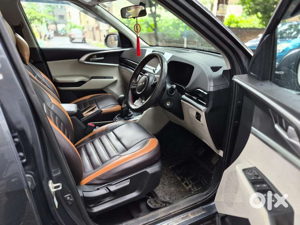 Kia Carens 1.5 Prestige 7 Str, 2023, Petrol