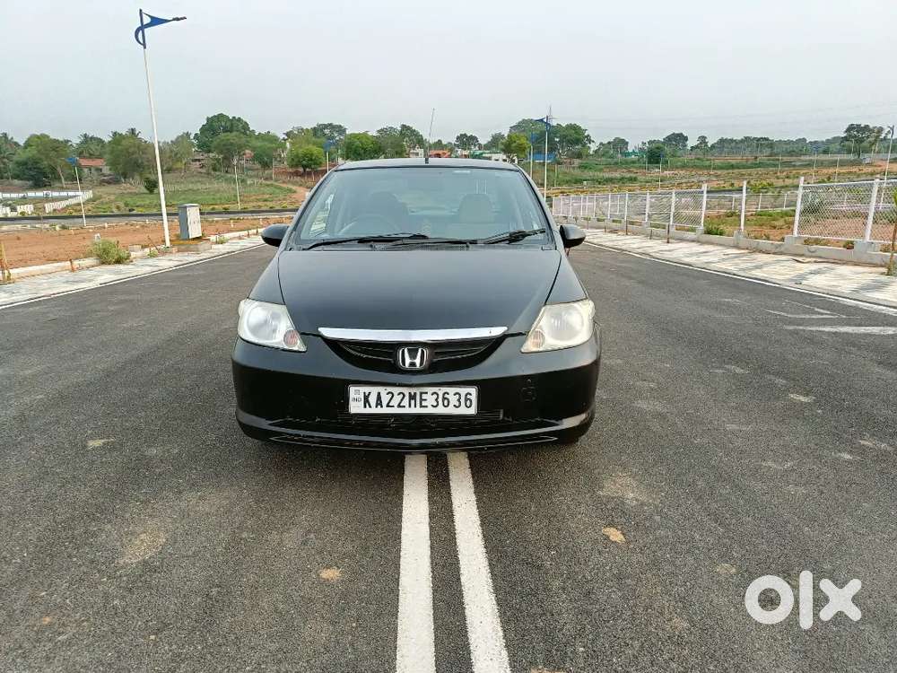 Honda City 2004 Petrol Well Maintained