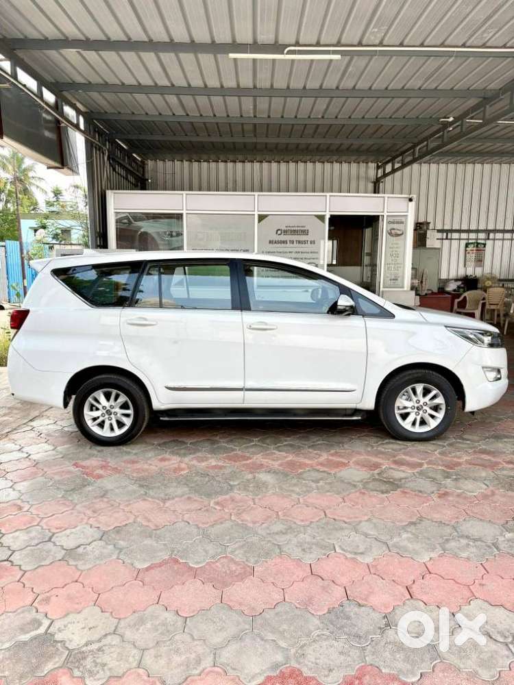 Toyota Innova Crysta 2.8 Gx At 8 Seater, 2020, Diesel