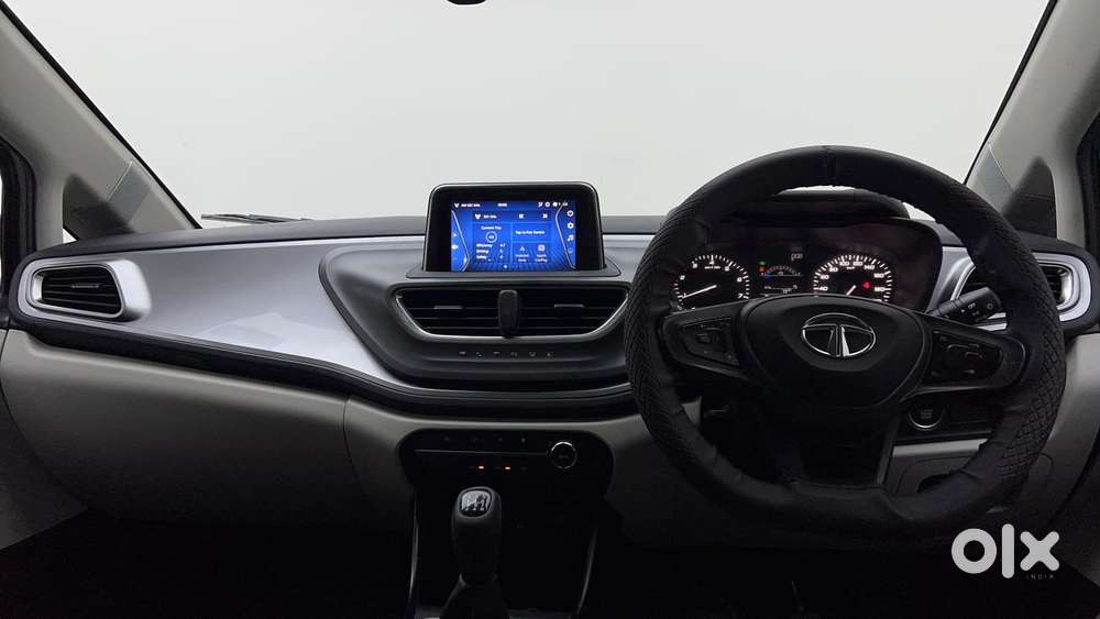 Tata Altroz 1.2 Xt, 2022, Petrol