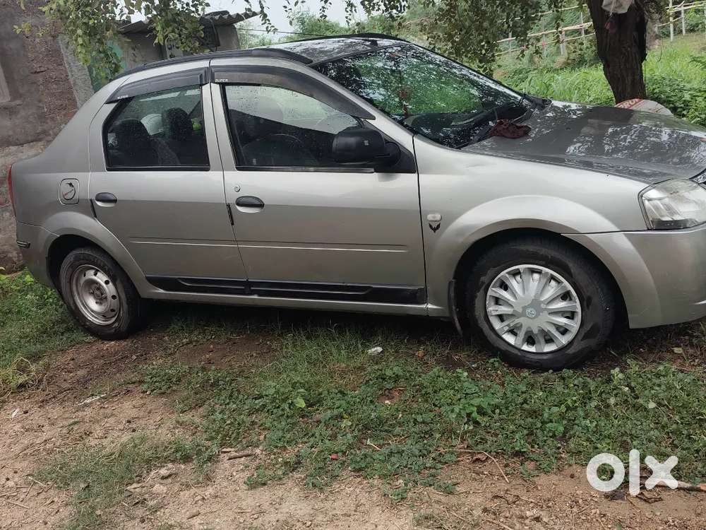 Mahindra Verito 1.5 D2 2012