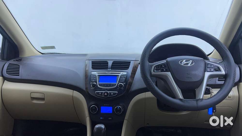 Hyundai Verna 1.6 Vtvt Sx, 2014, Petrol