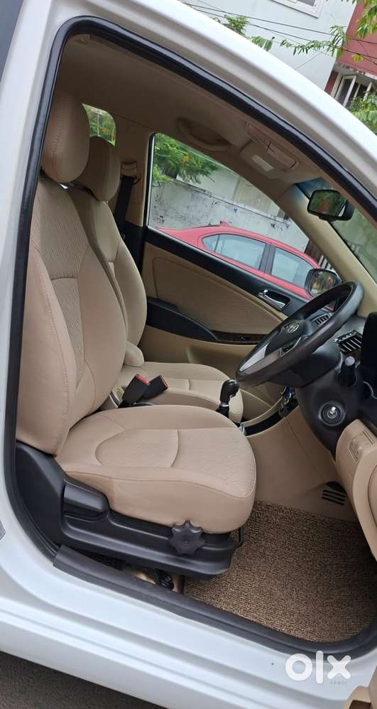 Hyundai Verna 1.6 Vtvt Sx, 2013, Petrol