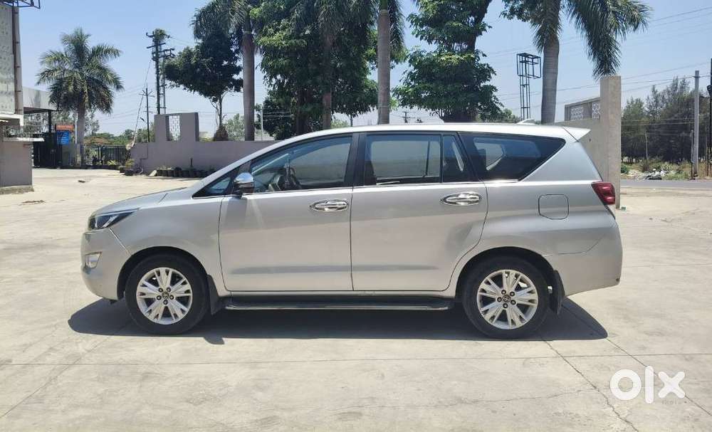 Toyota Innova Crysta 2.8z Automatic, 2018, Diesel