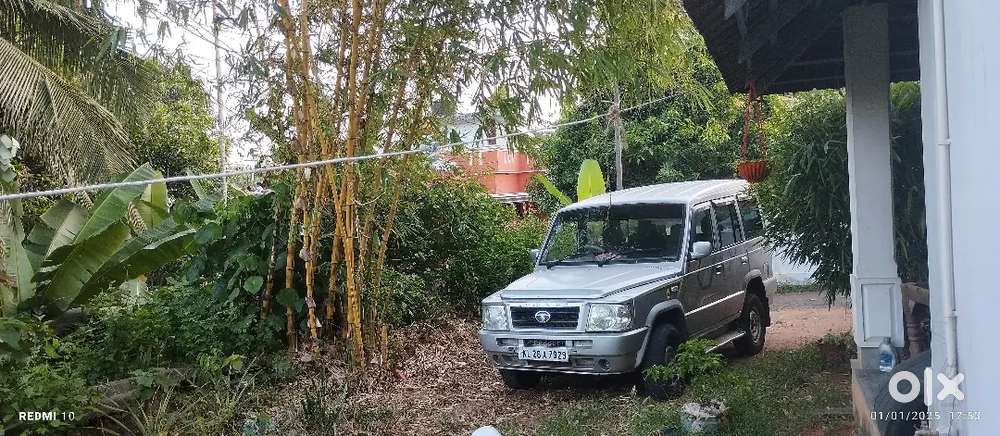 Chilled A/c, Power Steering, Power Break, 7 Seater