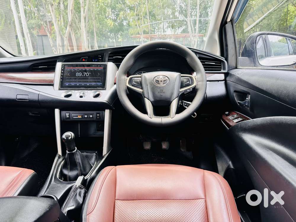 Toyota Innova 2.5 Gx 8 Str Bs-iii, 2017, Diesel
