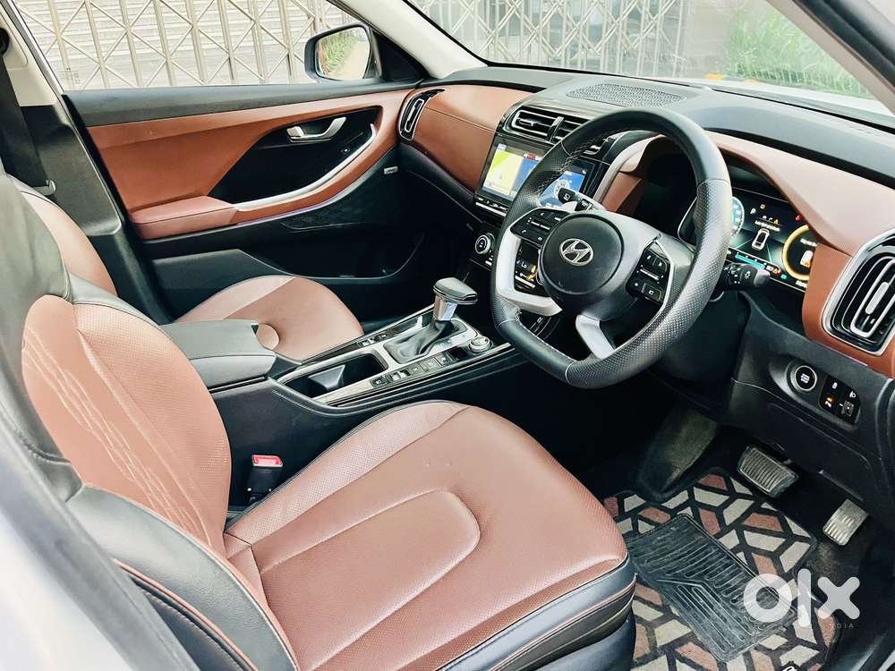 Hyundai Alcazar 2.0 Signature (o) Petrol At 6 Str, 2021, Petrol