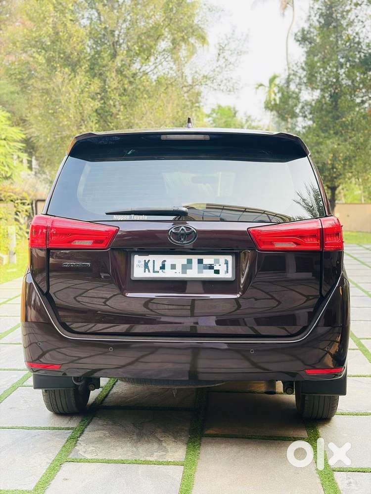 Toyota Innova Crysta 2.4 V 7 Str, 2019, Diesel