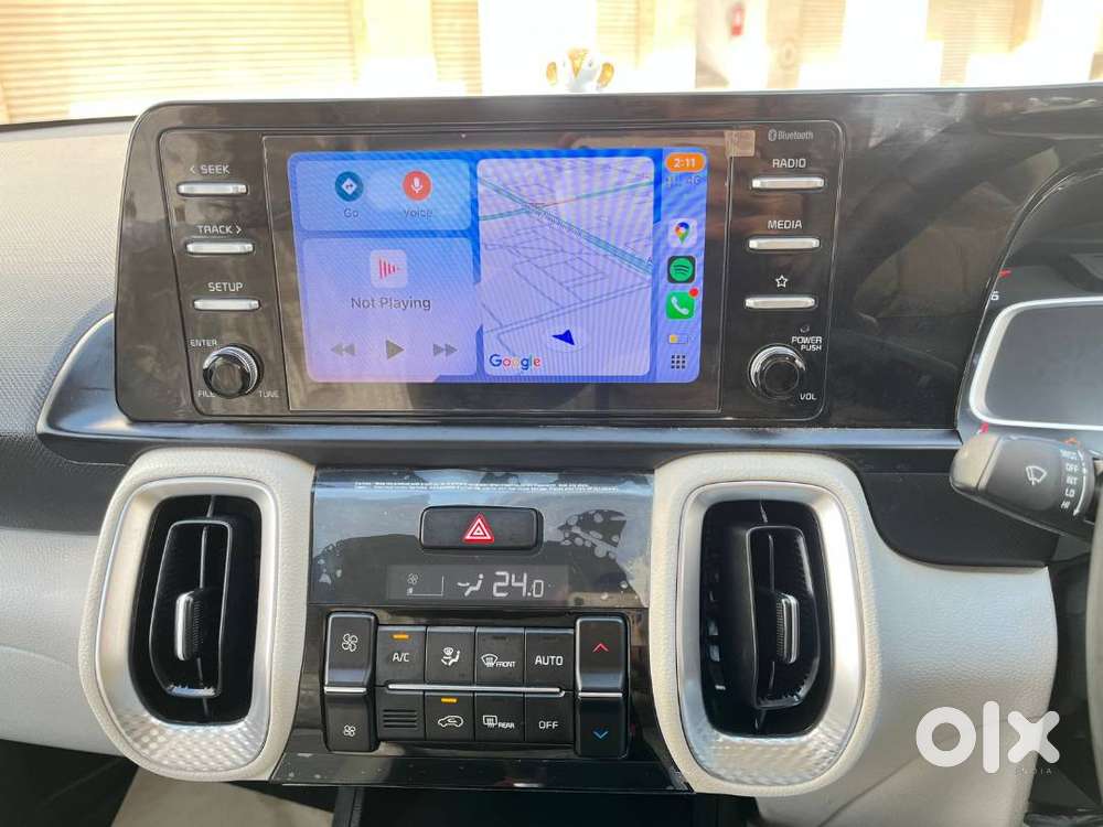 Kia Sonet 12000 Km's New Condition Sunroof