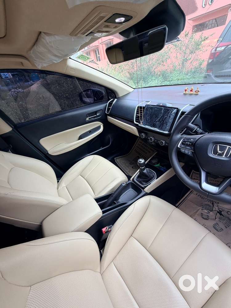 Honda City 2025 Petrol Well Maintained
