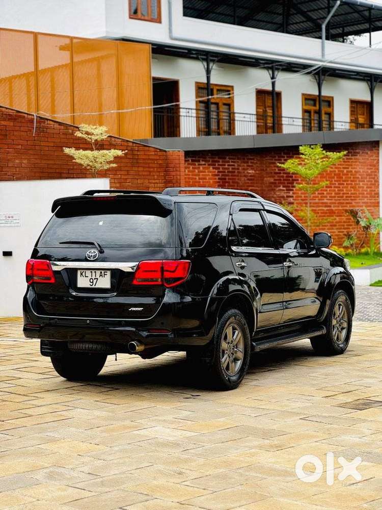 Toyota Fortuner 3.0 4x4 Manual, 2010, Diesel