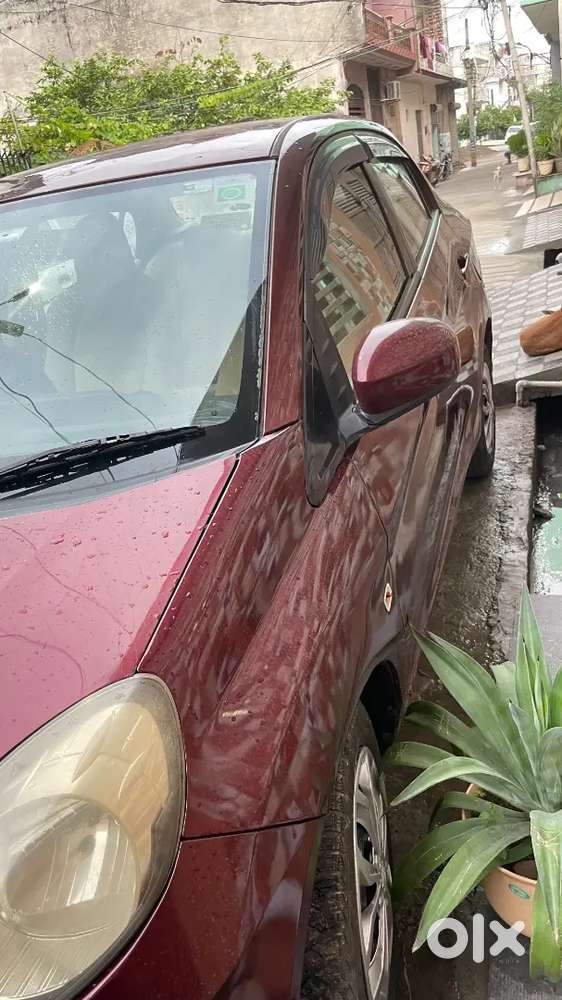 Honda Amaze 1.5 V 2014