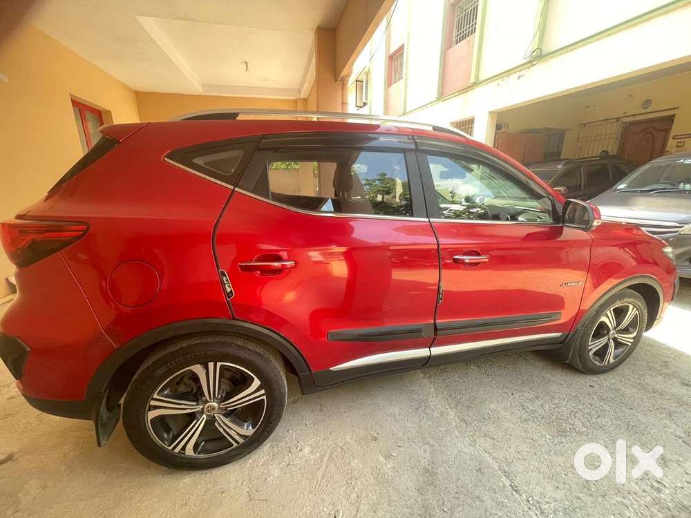 Mg Petrol Car 2021