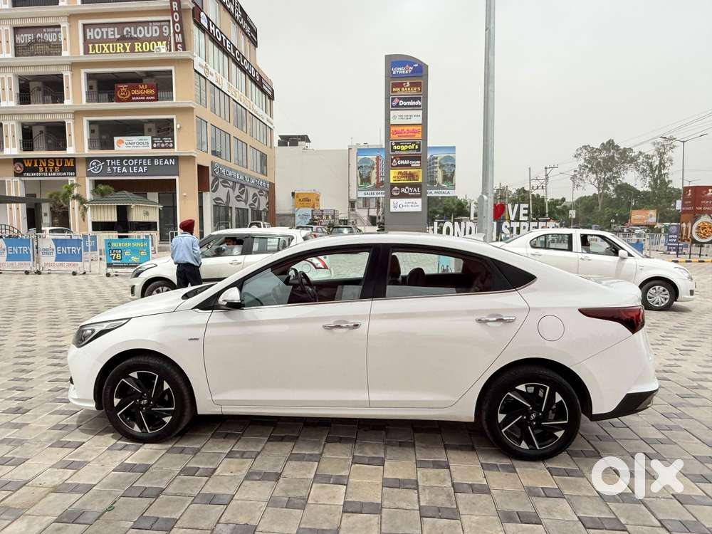 Hyundai Verna 1.5 Sx Diesel Mt, 2022, Diesel