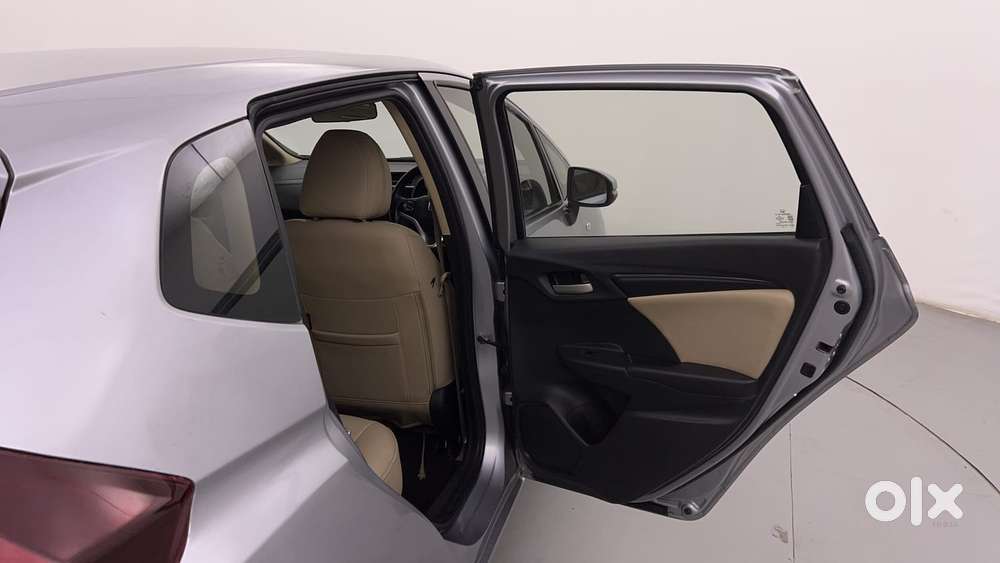 Honda Jazz V Cvt, 2022, Petrol