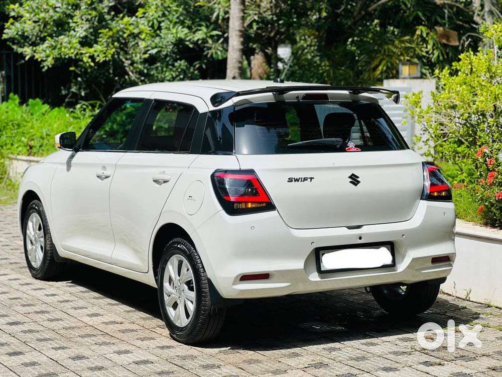 Maruti Suzuki Swift Vvt Zxi, 2024, Petrol