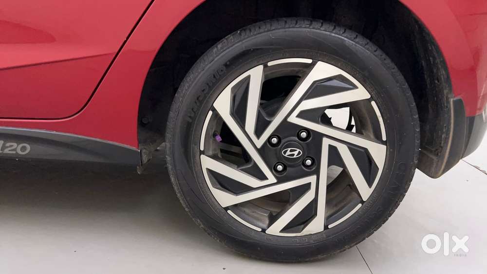 Hyundai New I20 1.2 Asta (o) Ivt, 2023, Petrol