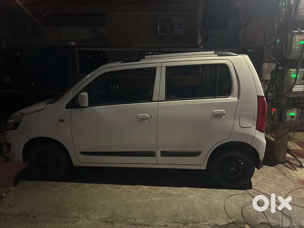 Maruti Suzuki 2013 Petrol Manual Car