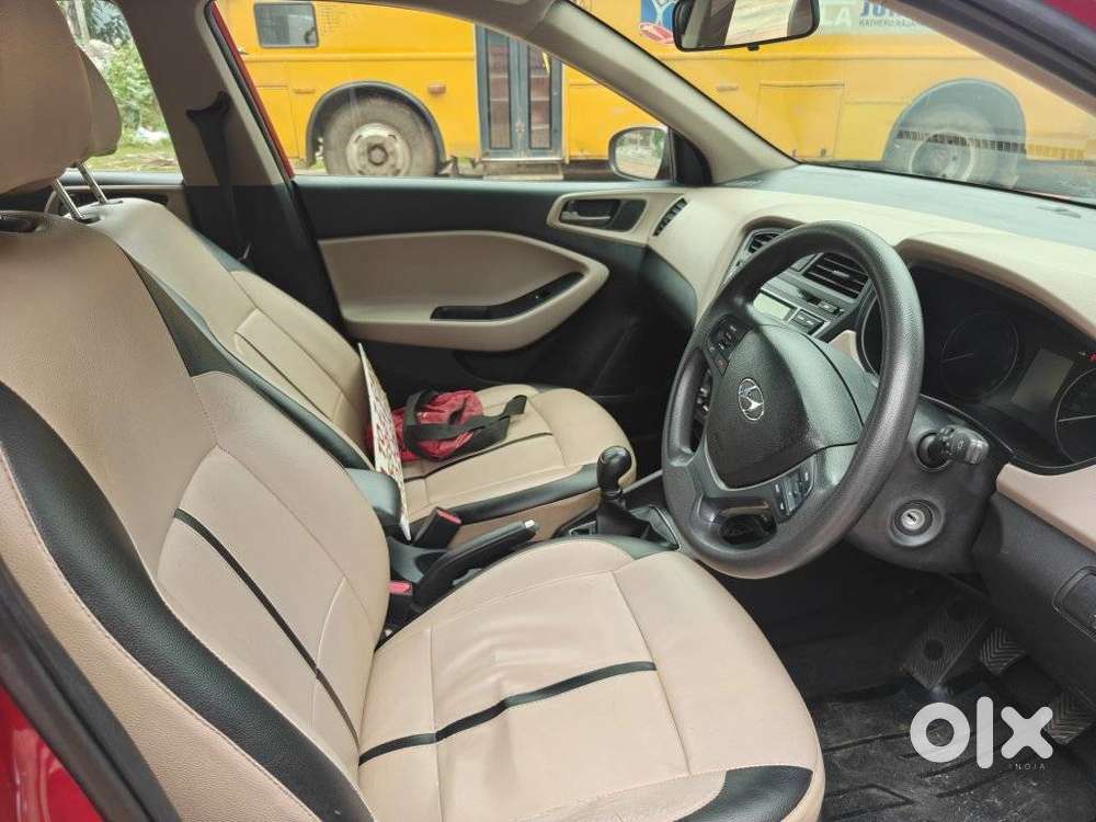 Hyundai Elite I20 Sportz (o) 1.2, 2017, Petrol