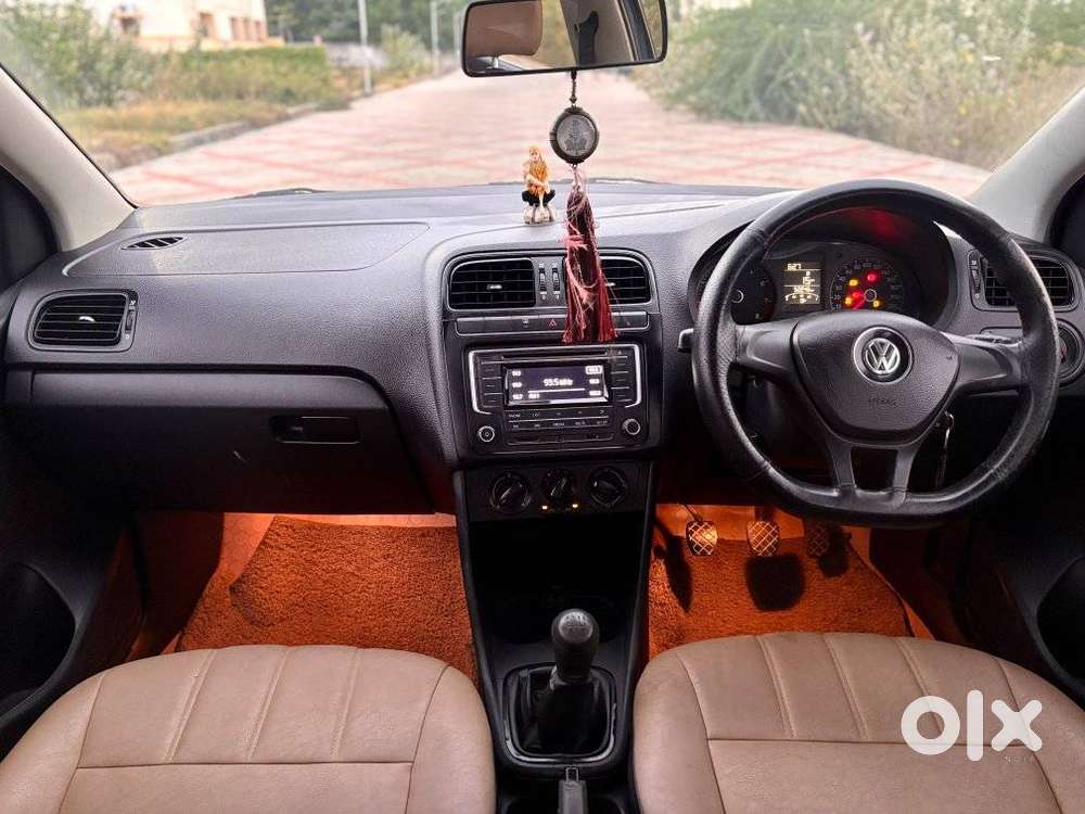 Volkswagen Polo Petrol Comfortline 1.2l, 2016, Petrol