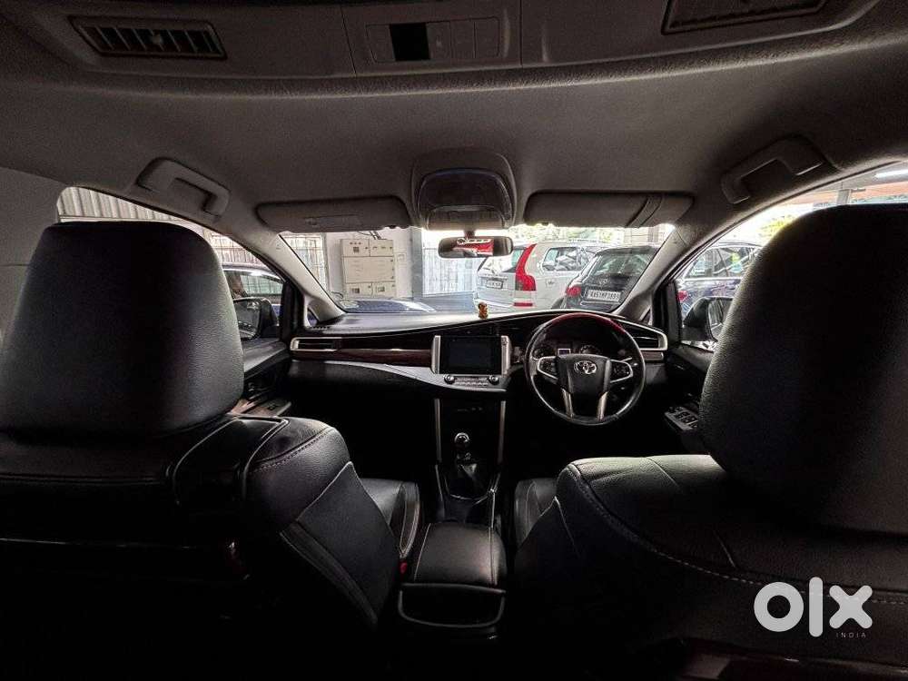 Toyota Innova Crysta 2.5z, 2017, Diesel