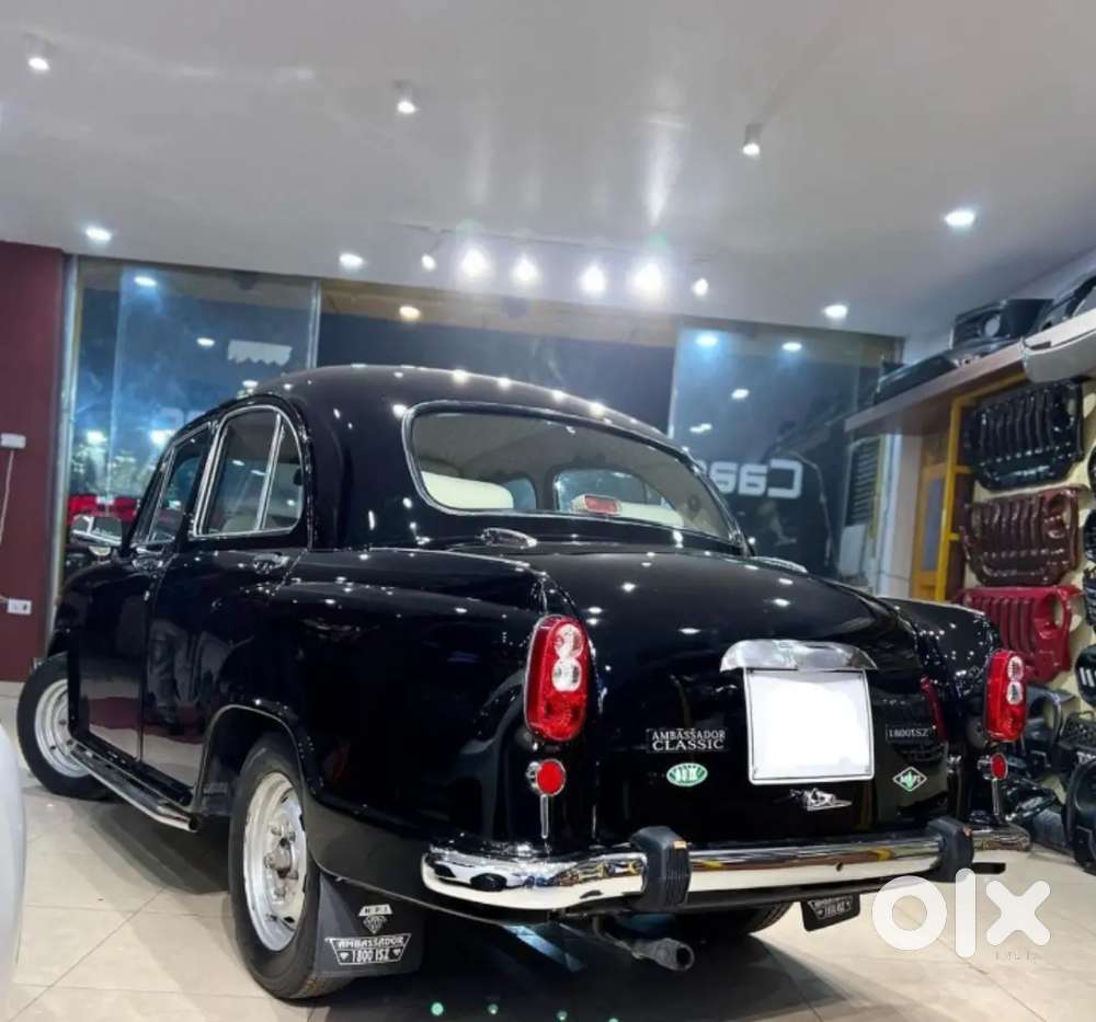 Black Ambassador Classic 1800 Model 2011