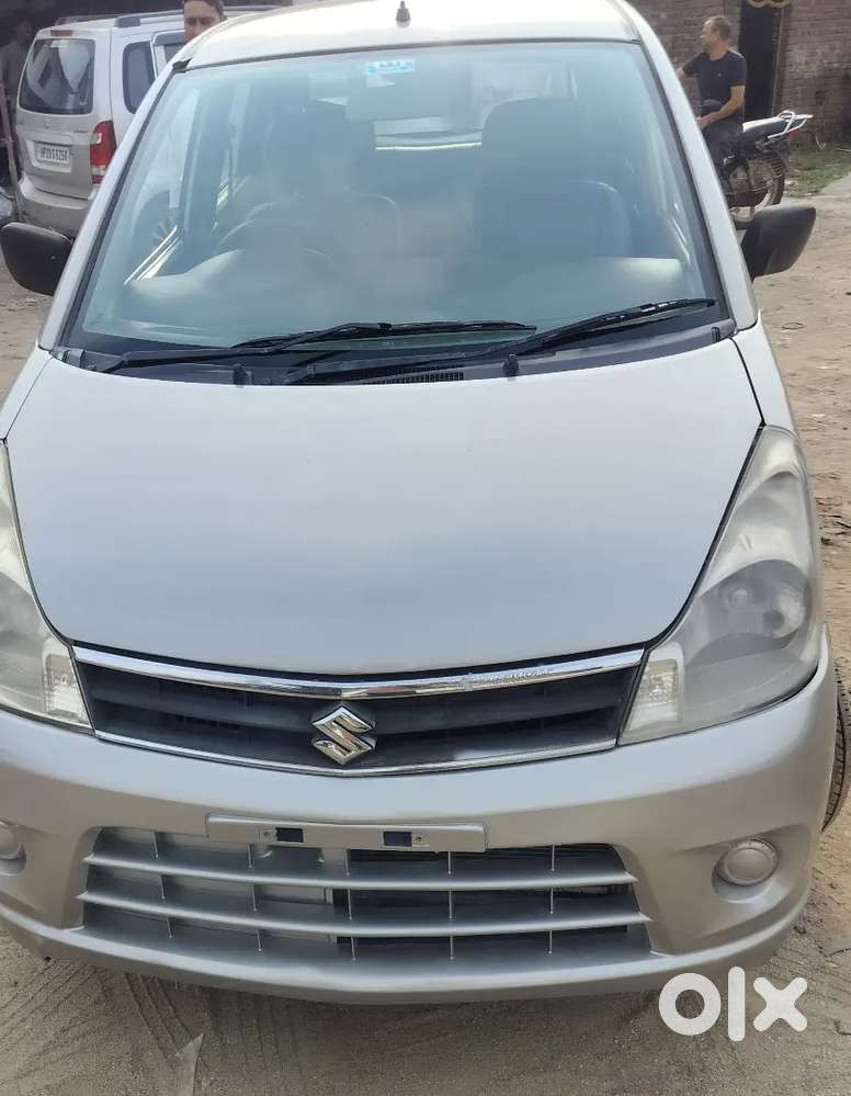 Maruti Suzuki Zen Estilo 2010
