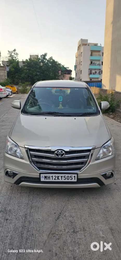 Toyota Innova Diesel 2014 Second Owner
