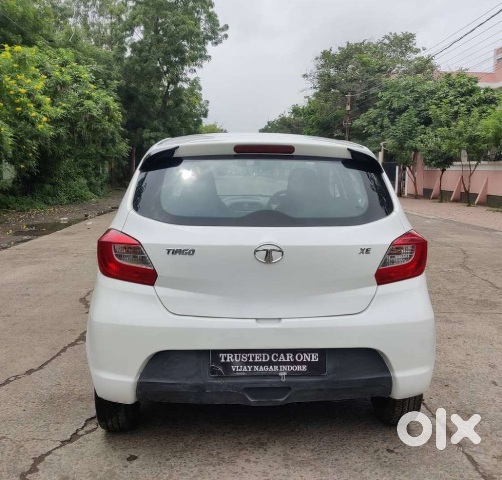 Tata Tiago Xe, 2018, Petrol