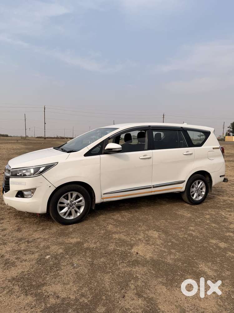 Toyota Innova Crysta 2.4 V, 2017, Diesel
