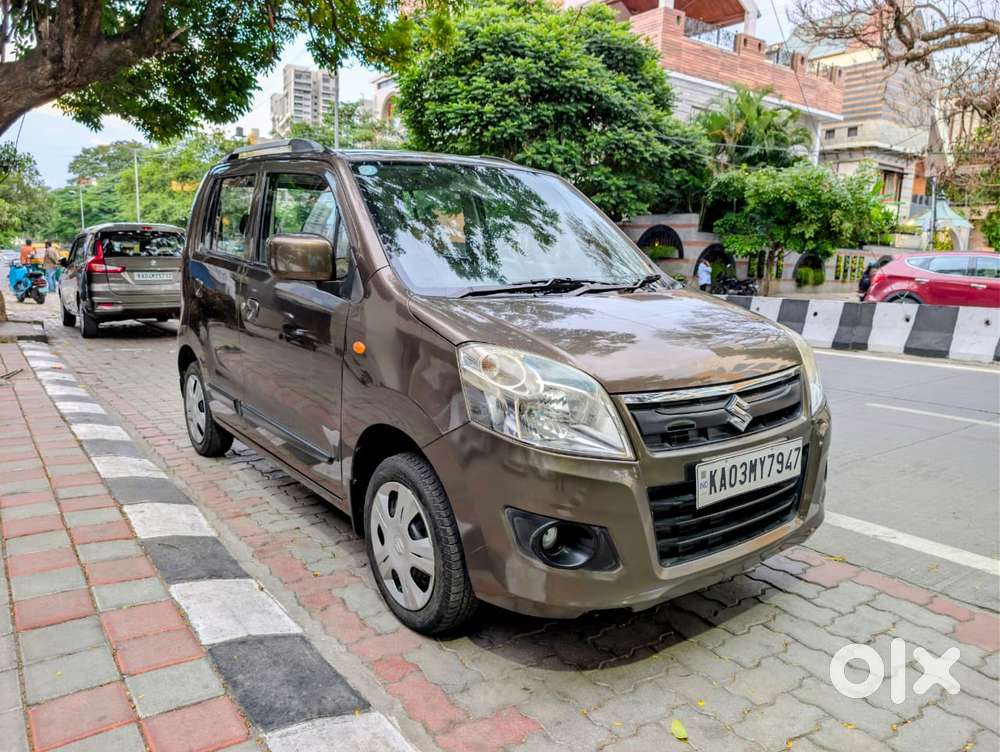 Maruti Suzuki Wagon R 1.0 Vxi Amt, 2016, Petrol