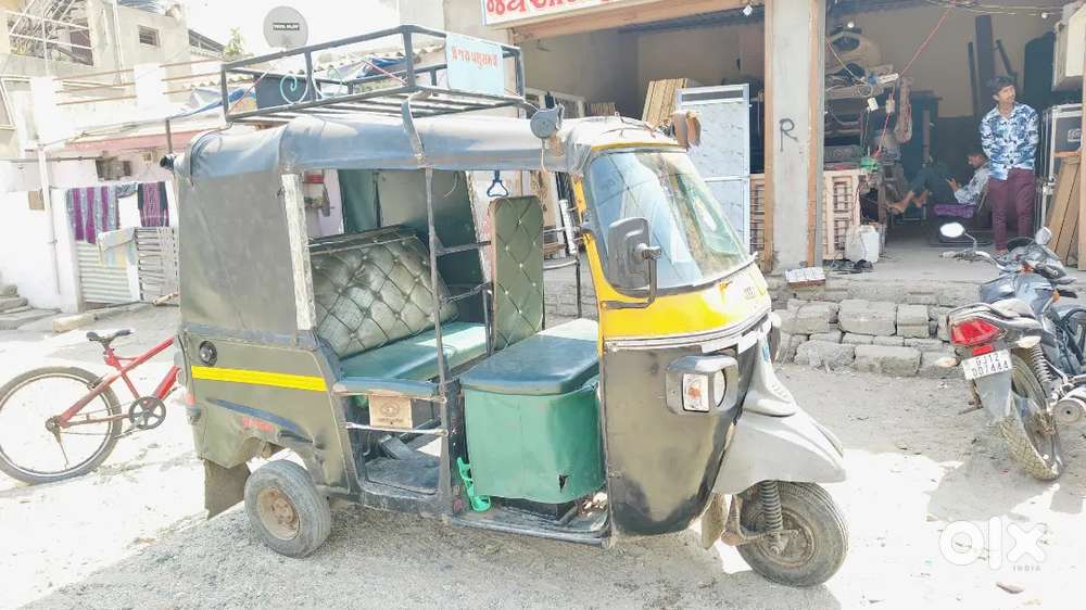 Piago auto rickshaw - Commercial & Other Vehicles in New Sunder Puri ...