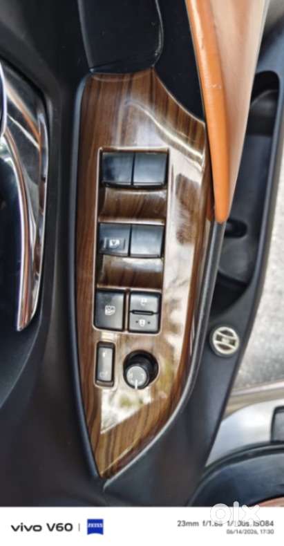 Toyota Innova Crysta 2.8 Gx At 7 Str, 2019, Diesel