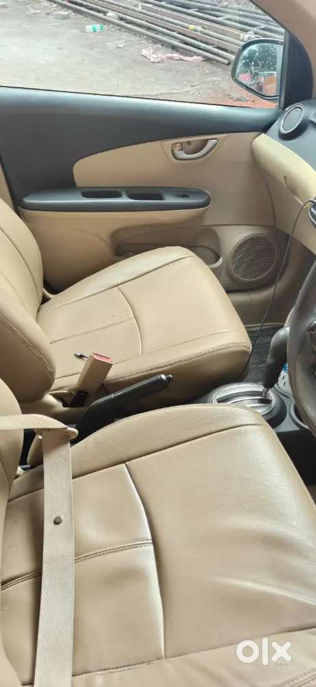 Honda Brio Vx (o) 2014 At Well Maintained