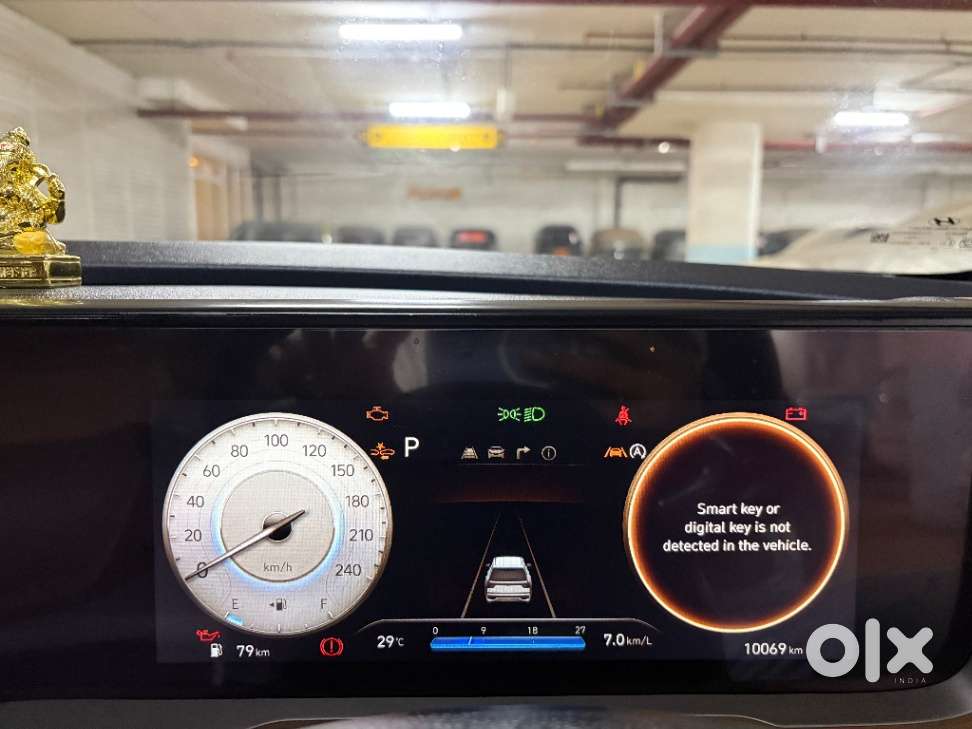 Hyundai Alcazar Signature 1.5 Petrol Dct 6str, 2024, Petrol