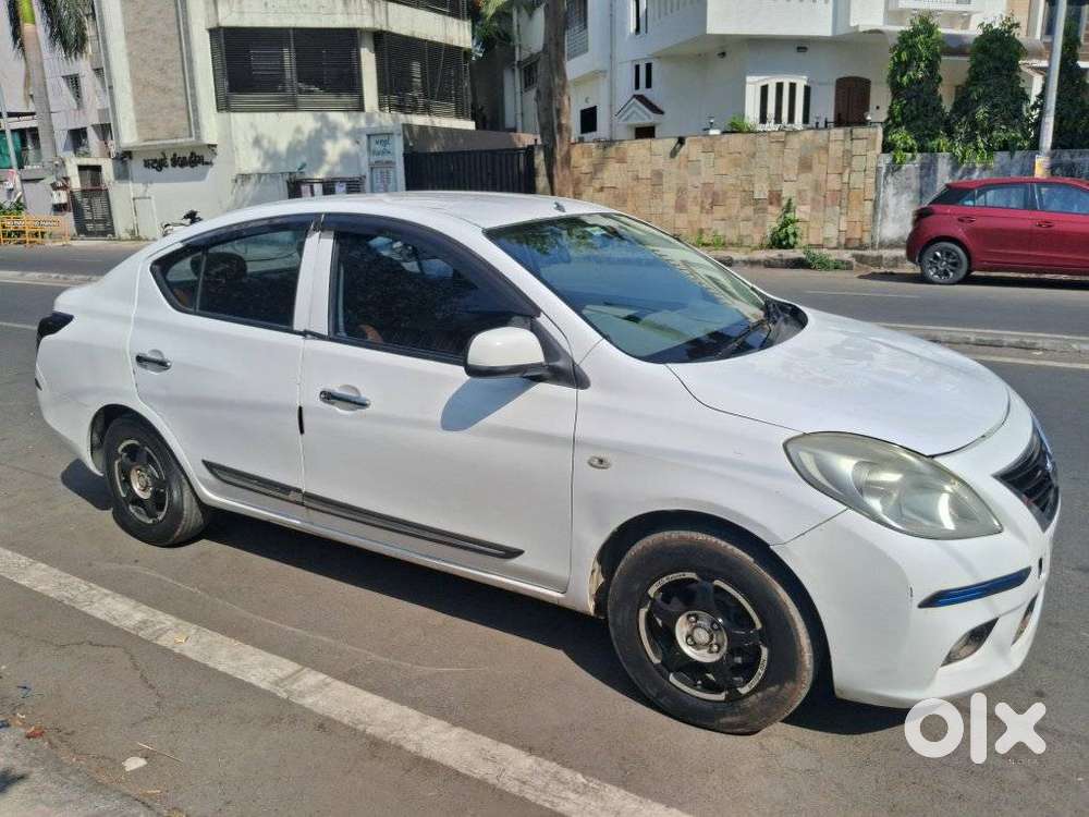 Nissan Sunny, 2012, Diesel