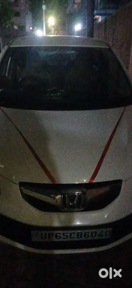 Honda Brio Mt Petrol 2015