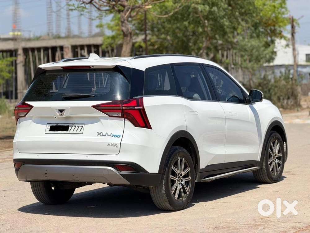 Mahindra Xuv 700 Ax7l Diesel Automatic Fully Mainted