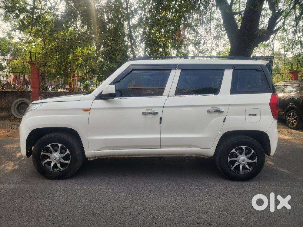 Mahindra Tuv 300 T6, 2017, Diesel