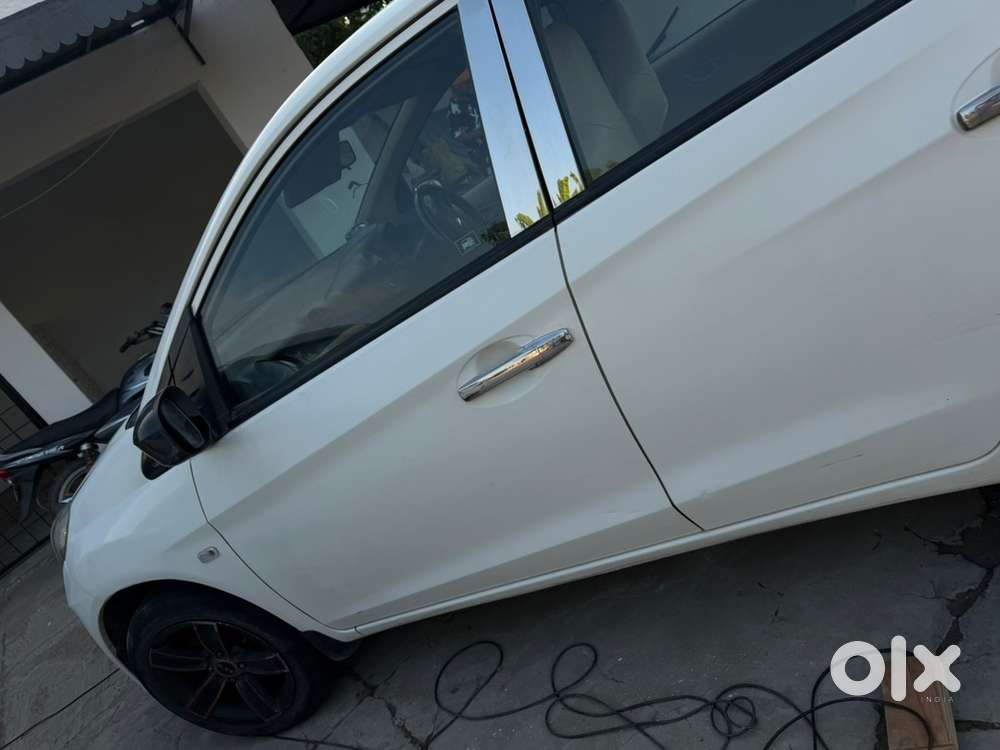 Honda Amaze Diesel 2014