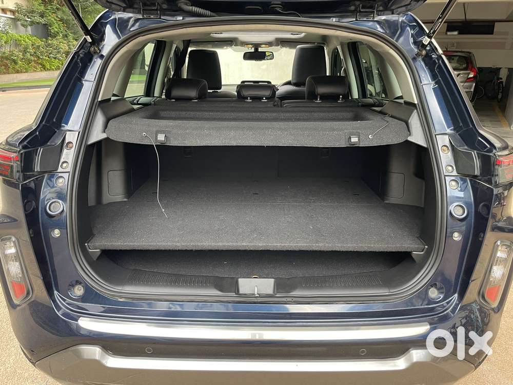 Maruti Suzuki Grand Vitara 1.5 Alpha Plus Intelligent Hybrid Ecvt, 2..