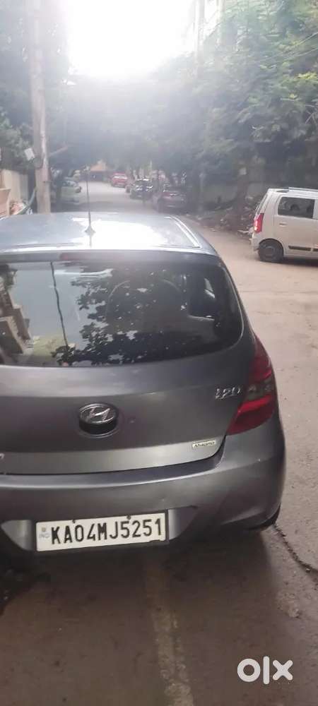 Hyundai I20 Magna Sportz 2011 With 85000 Km Driven