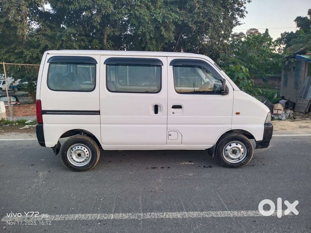 Maruti Suzuki Eeco 5 Str Ac (o), 2023, Petrol