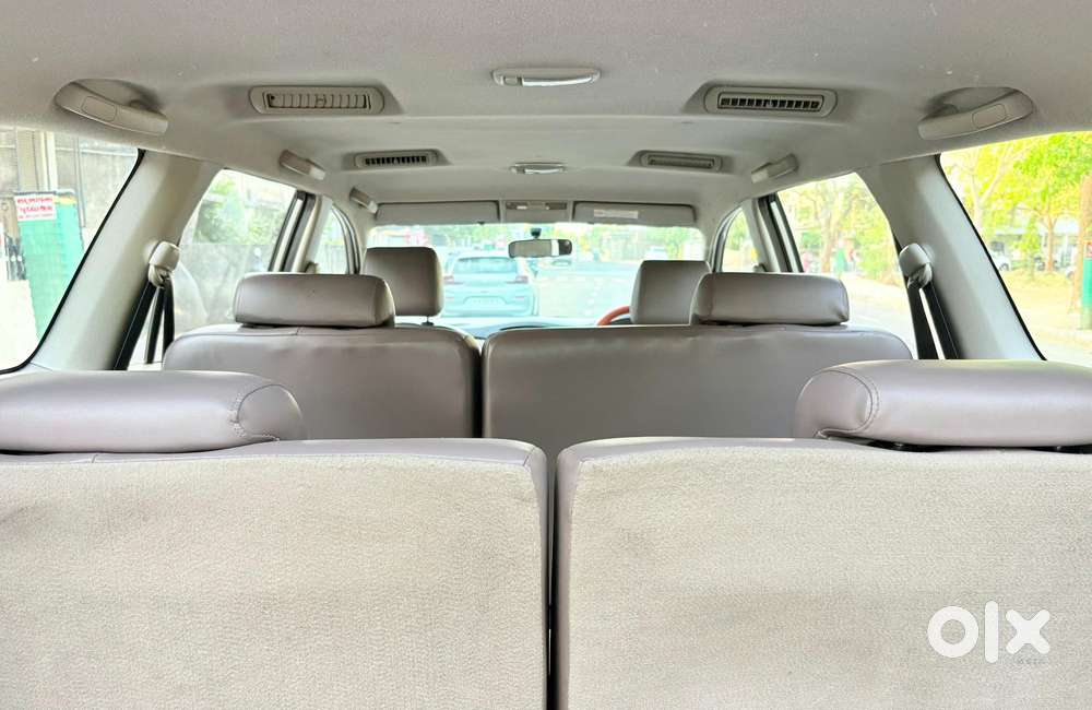 Toyota Innova 2.5 Gx 8 Str Bs-iii, 2016, Diesel