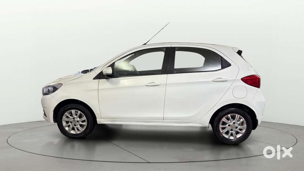 Tata Tiago 1.2 Revotron Xz, 2018, Petrol