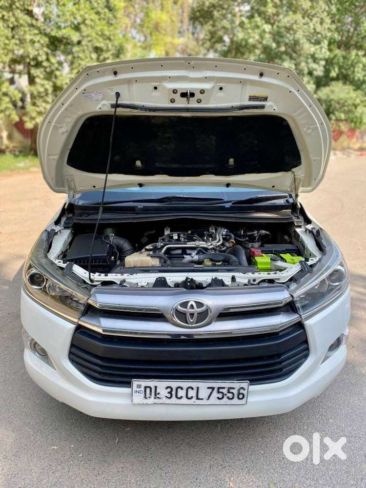 Toyota Innova Crysta 2.4 V 8 Str, 2017, Diesel